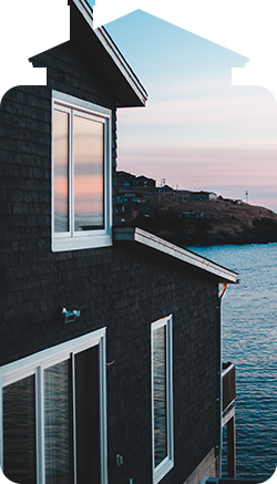 Façade rénové par un façadier de Saint-Chamond au bord de la mer
